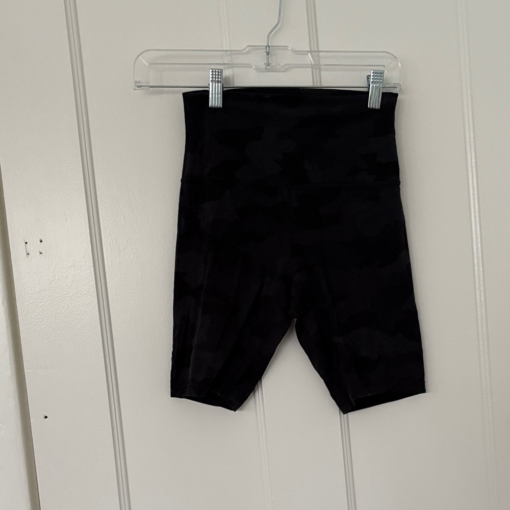 Lululemon Athletica Black Camouflage Bike Shorts